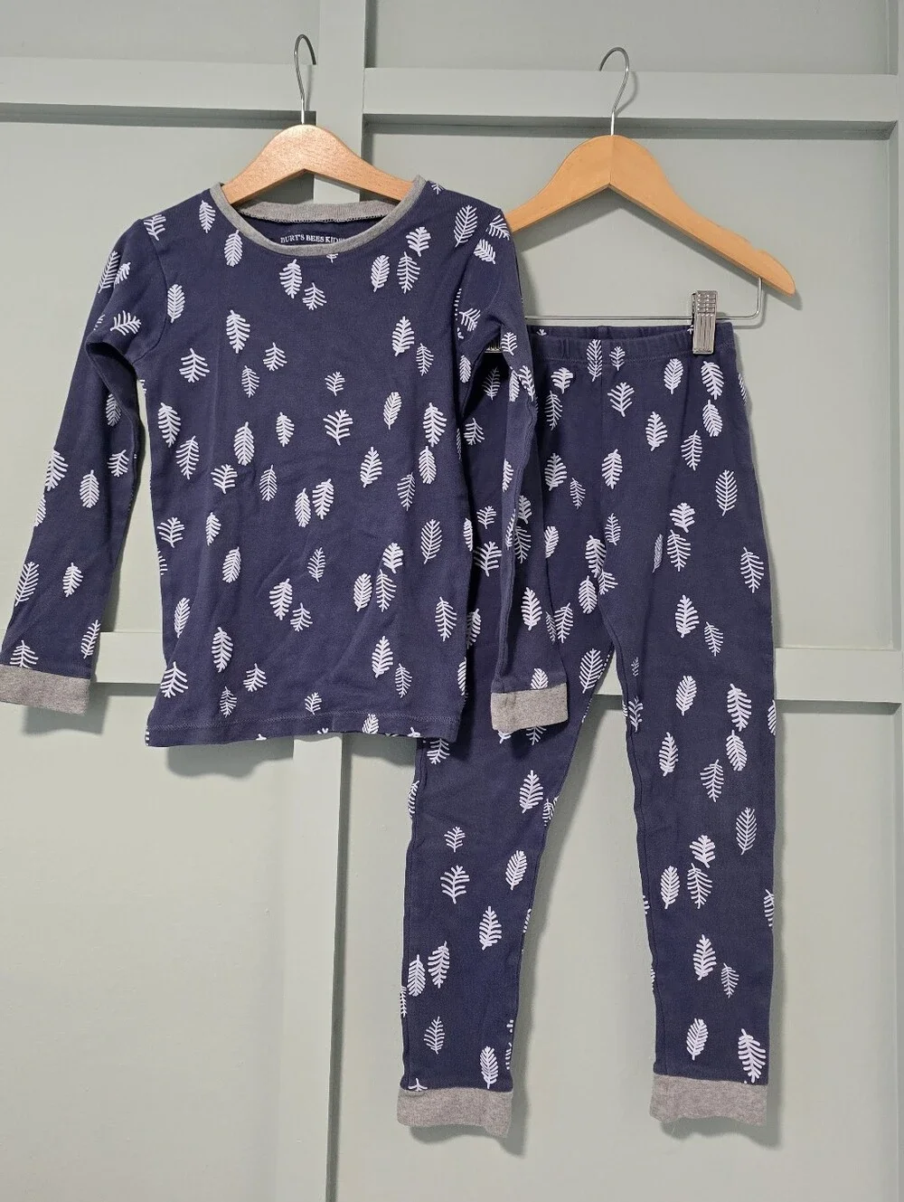 4 Pack Kids Navy & Blue Theme Pj's Burt Bees & Kirkland - Picture 3 of 5